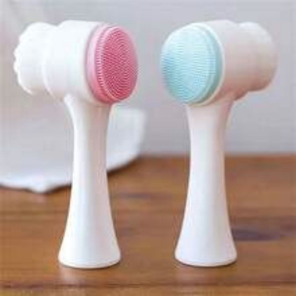 Easy Clean Nylon Pet Paw Brush