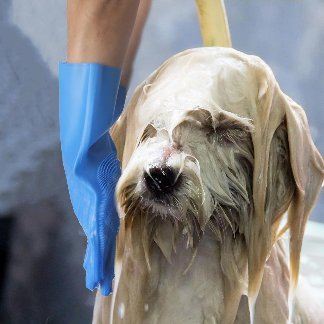 Durable Pet Grooming Gloves For Cats And Dogs, Enhanced Five Finger Design For Massaging And Bathing